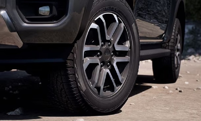Ford Ranger Sport 2023 nhận cọc tại Việt Nam, dự kiến ra mắt ngay tháng 4 Ford Ranger Sport 2023 nhận cọc tại Việt Nam, dự kiến ra mắt ngay tháng 4