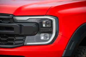 Ngoai That Ford Ranger Raptor Red 6